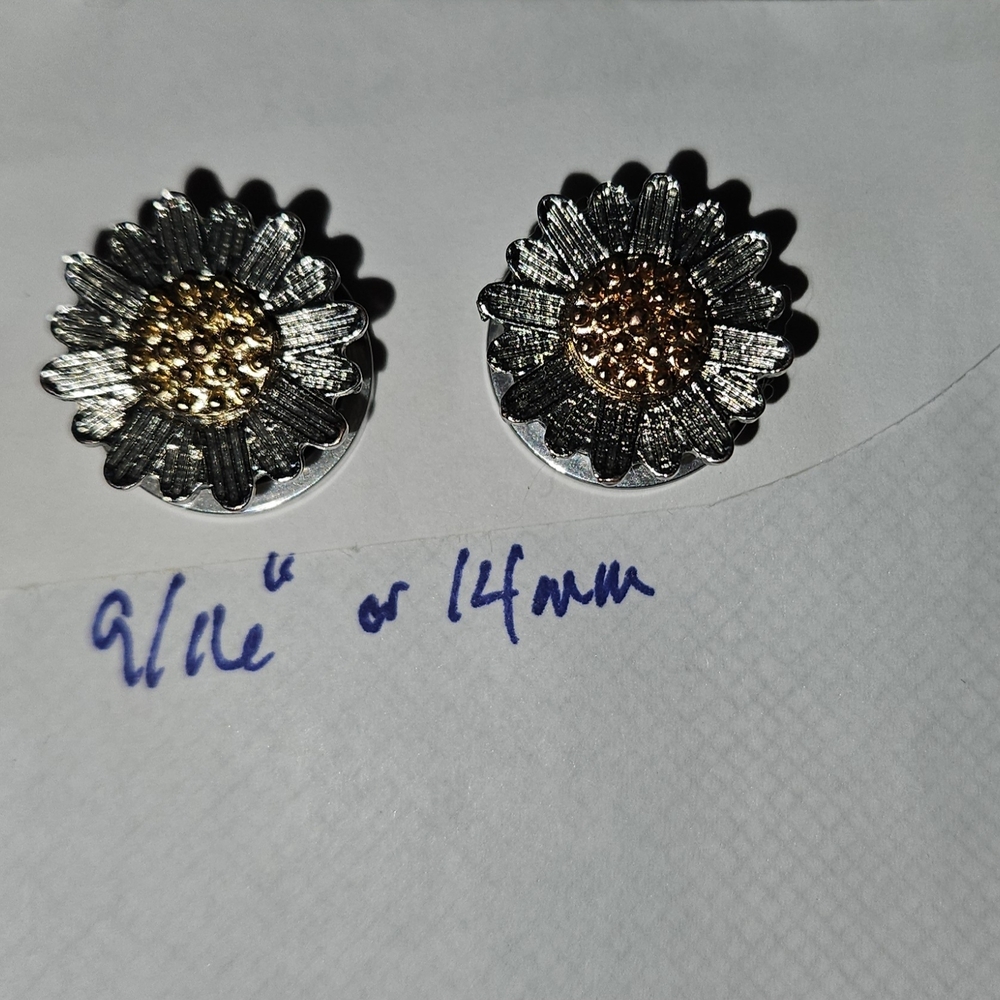 Gold and Silver Flower Plug Earrings - Picture 4 of 4